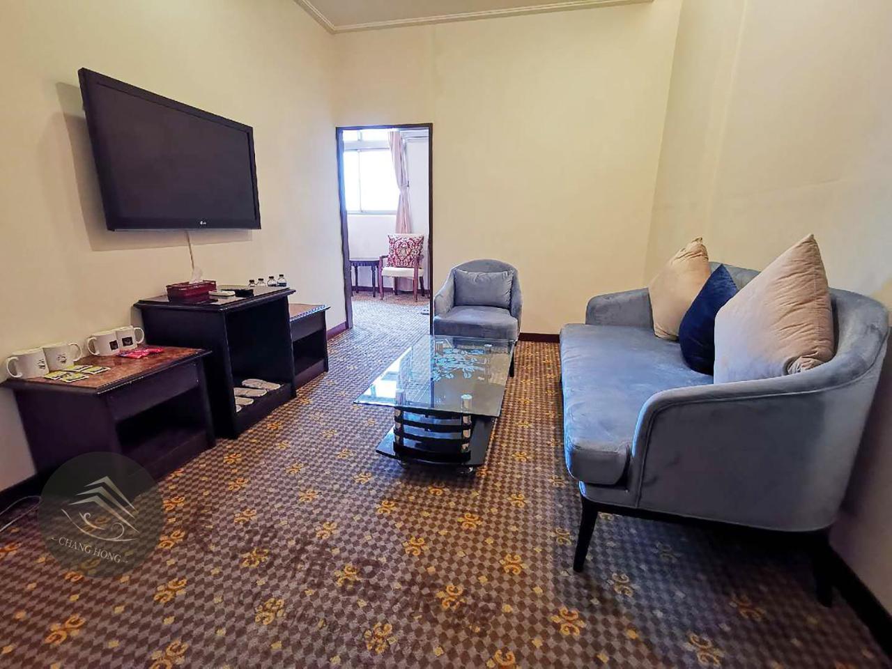 Chang Hong Hotel Jinning Luaran gambar